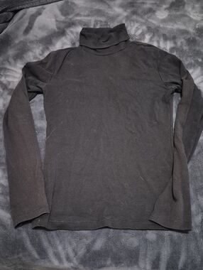 Womeos Black Turtleneck Sweater - Classic Long Sleeve